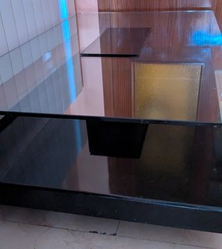 Mesa centro cristal y madera negra