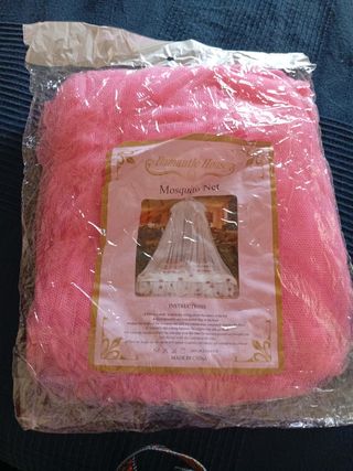 Romantica zanzariera rosa