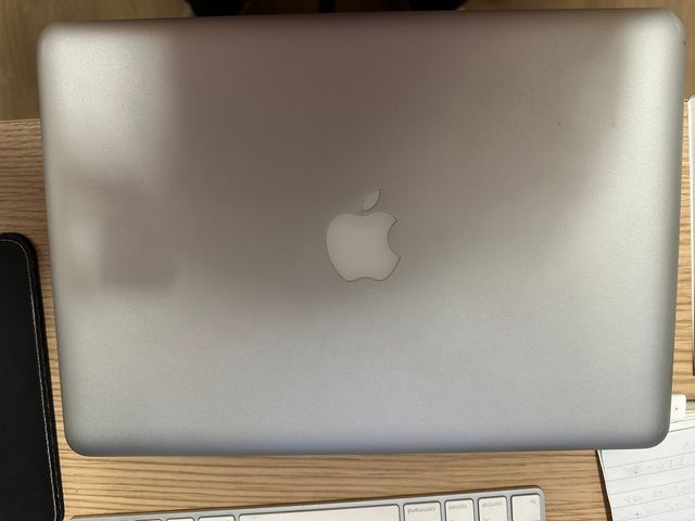MacBook Pro 13 2009 Plata