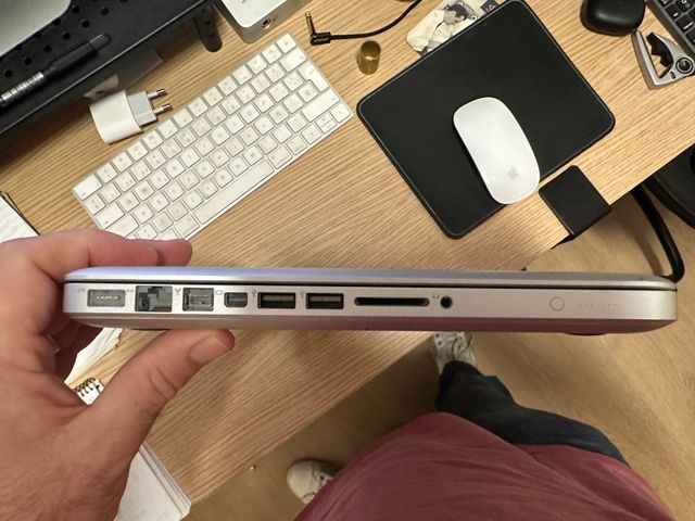 MacBook Pro 13 2009 Plata