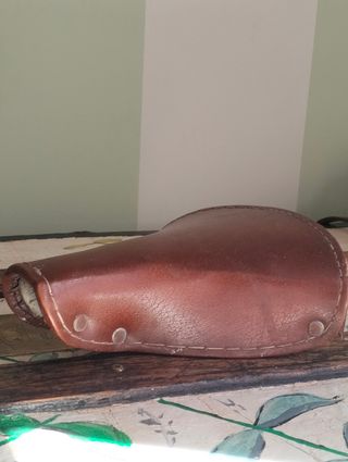 Sillín de bicicleta vintage marrón