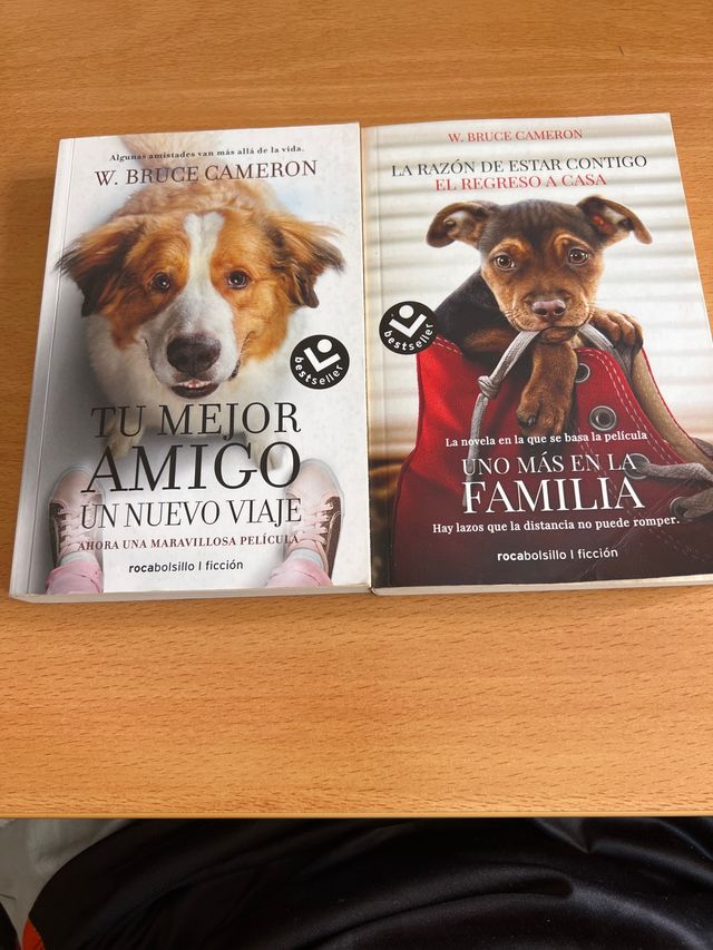 Pack de 2 libros de Perros de Bruce Camerón