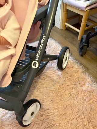 Carro gemelar Bebe Confort +1muñeca Antonio Juan