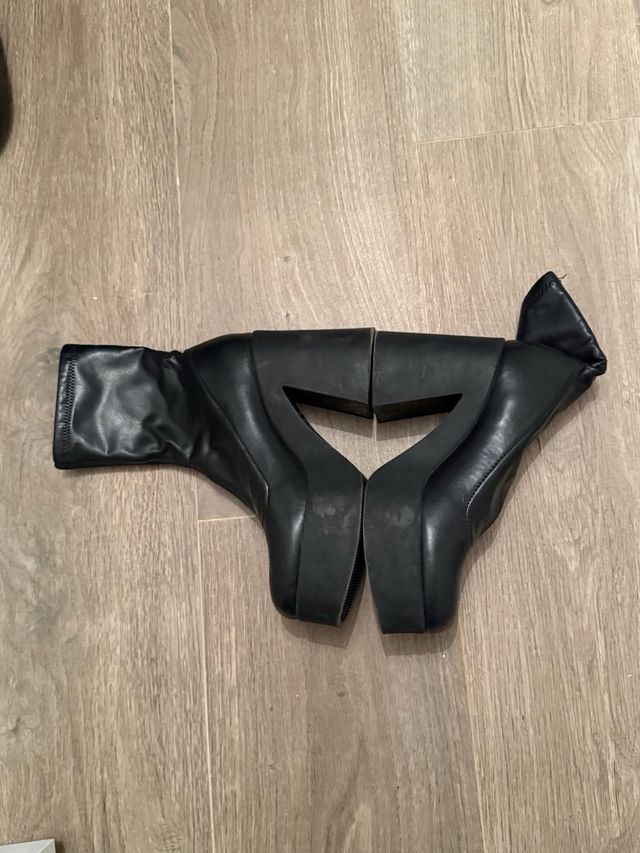 Botas Bershka Negras