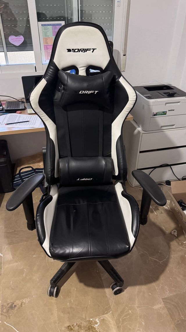 Silla Gaming Drift Negra y Blanca