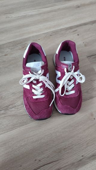 Zapatillas New Balance 574 Granates Talla 39.5