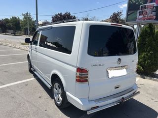 Volkswagen Caravelle 2006