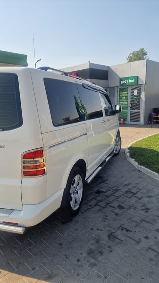 Volkswagen Caravelle 2006