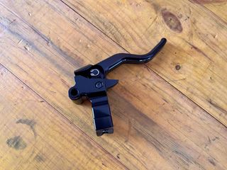 Maneta Embrague corta 1FINGER Harley Davidson 