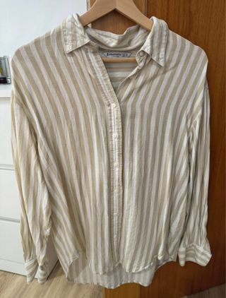Camisa de rayas beige Stradivarius