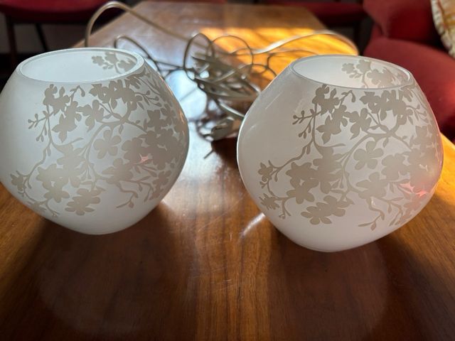 Lámparas de mesita vintage de cristal.