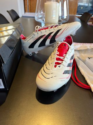 Botas de fútbol Adidas Predator gama alta