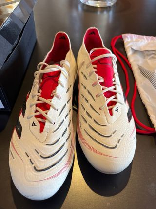 Botas de fútbol Adidas Predator gama alta