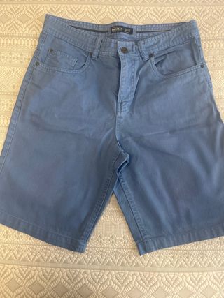 Pull&Bear pantalones cortos, bermudas.