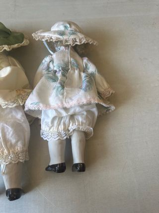Bambole antiche in porcellana