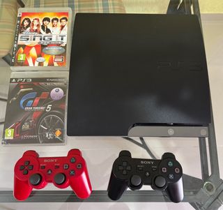 PS3 Negra 150GB + 16 Juegos + 2 Mandos