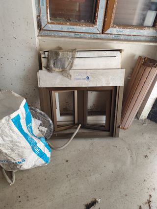 Ventanas      aluminio y.de pvcnde madera GEALAN