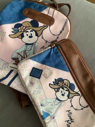 Mochila y funda Minnie Mouse Disney
