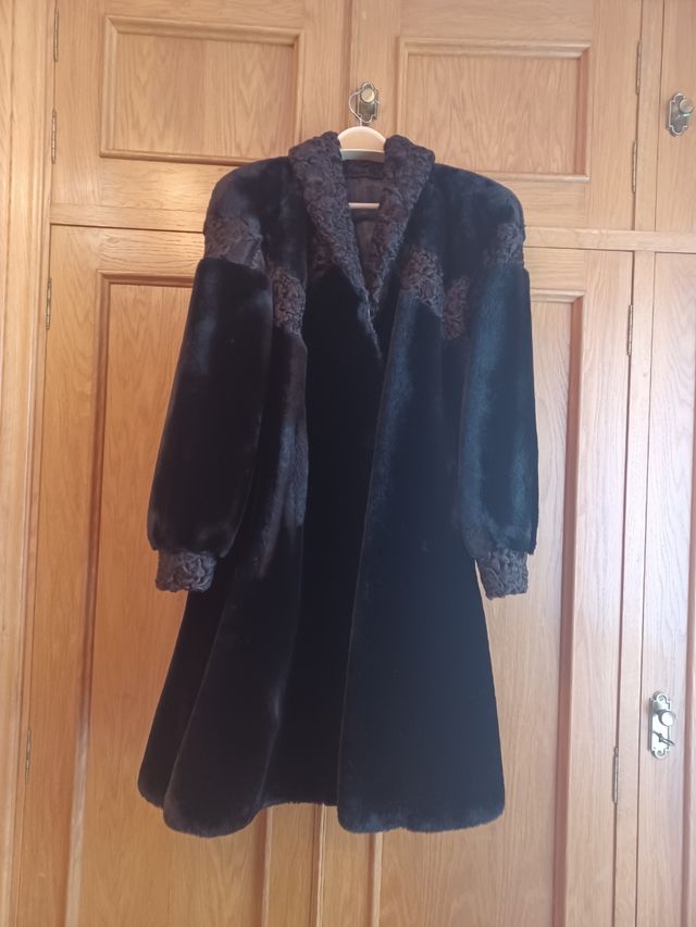 Chaquetón Mouton con Astracán Negro/Marrón