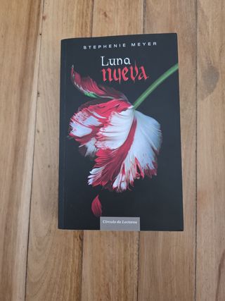 Luna Nueva, saga Crepusculo