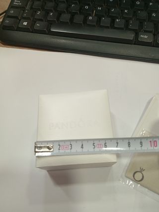 Caja Pandora + bolsa Pandora + gamuza de limpieza 