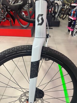 Scott Addict Gravel 40