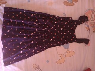 Lote 4 vestidos niña.