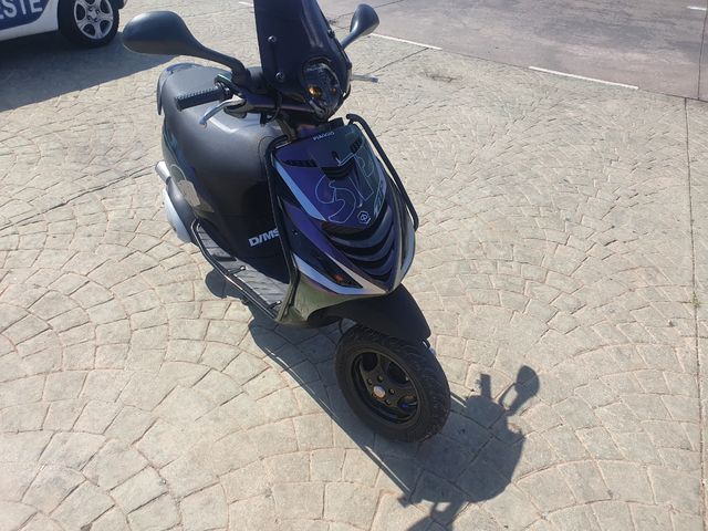 Piaggio Zip SP