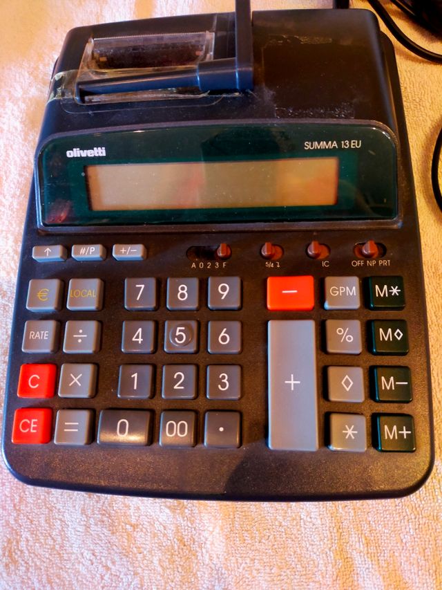 Calculadora Olivetti Summa 13 EU