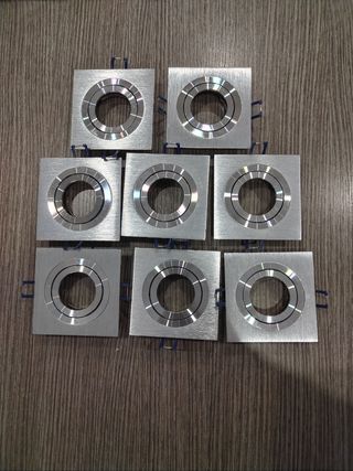 Portafaretto quadrato alluminio/cromato