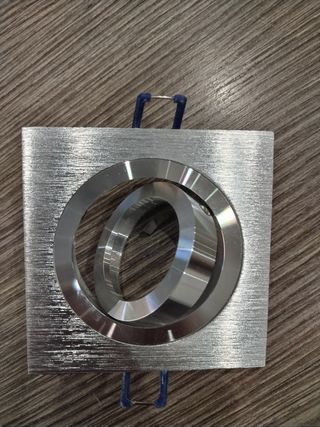 Portafaretto quadrato alluminio/cromato