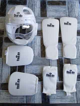 Protecciones Taekwondo Daedo Niño