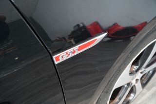 Volkswagen Golf GTI PERFORMANCE 230CV 