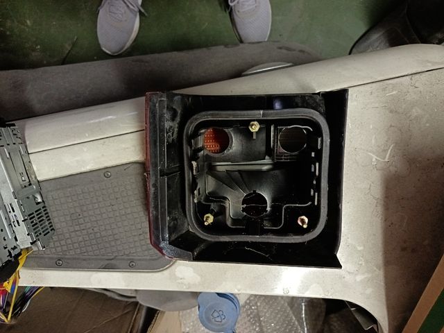 Piloto trasero izquierdo Wag Transporter