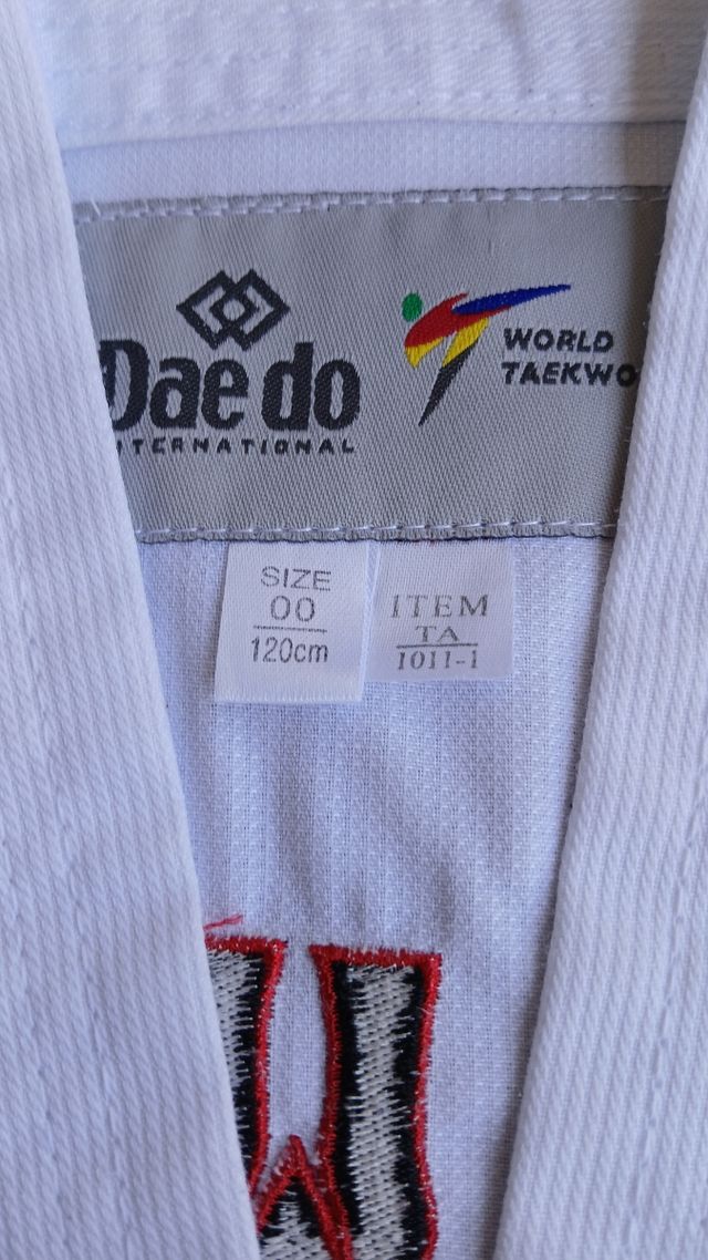 Dobok Taekwondo Daedo