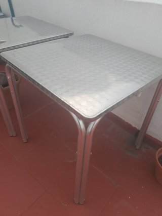 Mesa de acero inoxidable