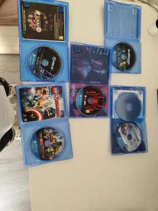 PS4 Pro + Mando + 5 Juegos


