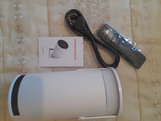 Proyector Portátil Ultra HD,nuevo sin uso