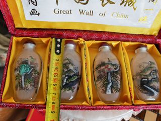 Frascos de vidrio chinos con tapa roja