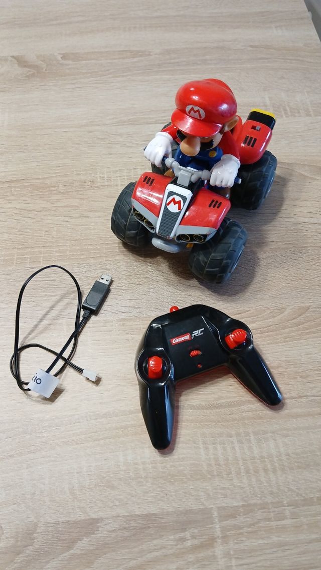 Coche RC Mario Carrera Quad teledirigido 