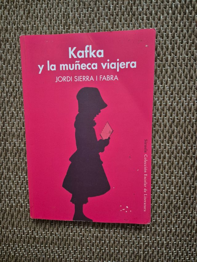 Kafka y la muñeca viajera