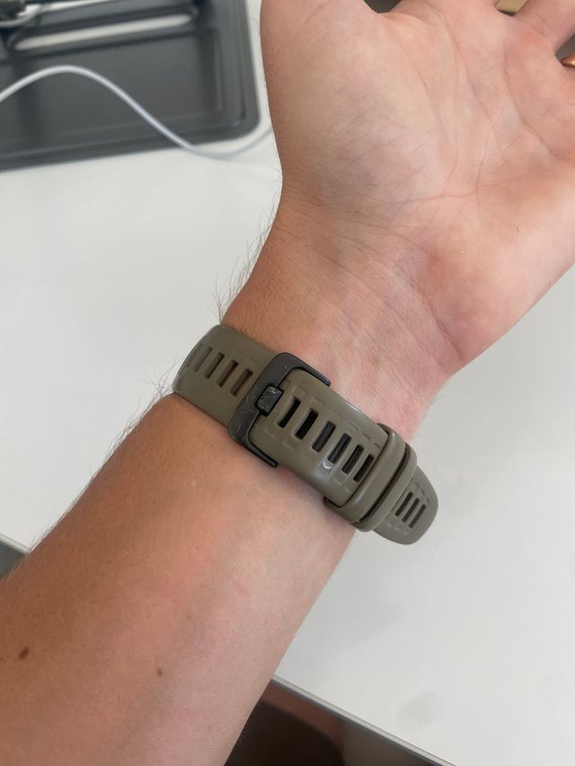 Garmin Instinct 2 en excelente estado