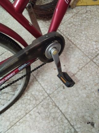 Bicicleta Raleigh Rosa y Blanca