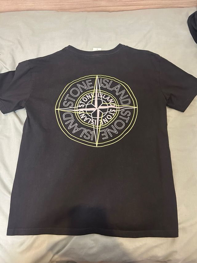 Camiseta Stone Island Negra
