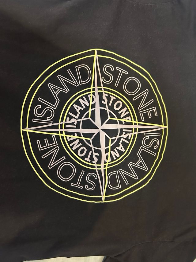 Camiseta Stone Island Negra