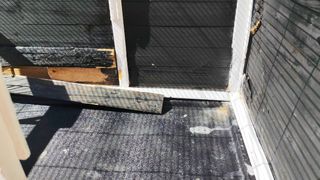 Jaula para conejos de madera