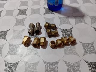 Piezas fontanería latón