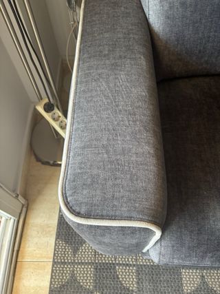 Sofá de 2 plazas gris