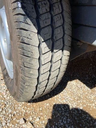 Remolque plataforma 310x180 de carga