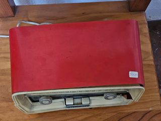 Radio Telefunken Roja - Piezas